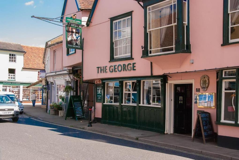 Meddlars A Historic Cottage On The Countryside Edge Of A Vibrant Market Town Hadleigh  외부 사진