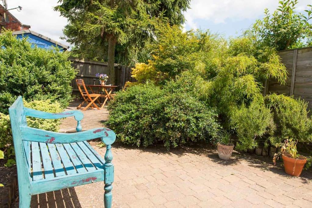 Meddlars A Historic Cottage On The Countryside Edge Of A Vibrant Market Town Hadleigh  외부 사진